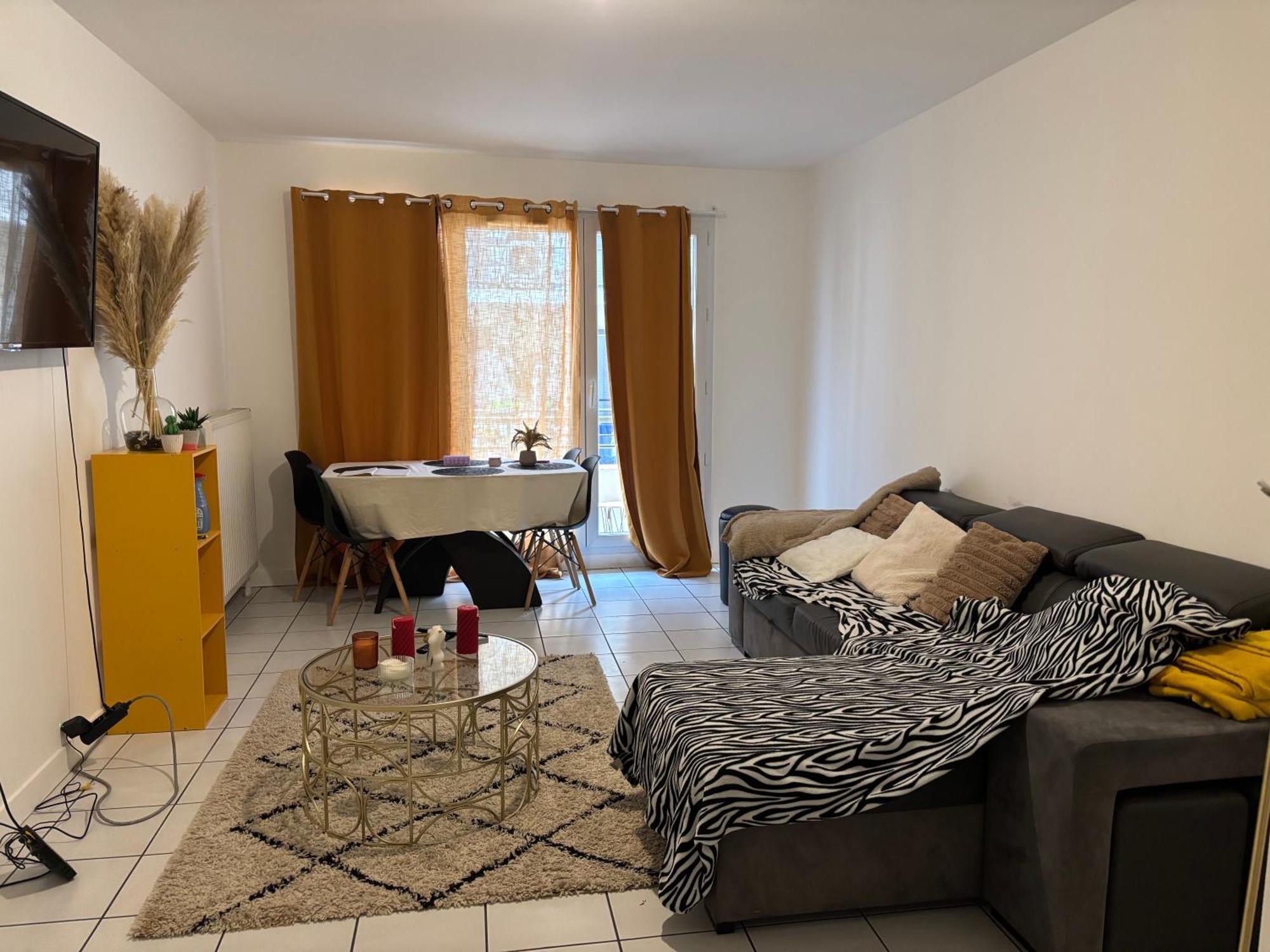 Cosy Rive Gauche Apartment *